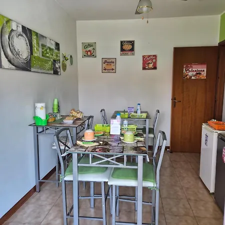 La Bed & Breakfast 3*